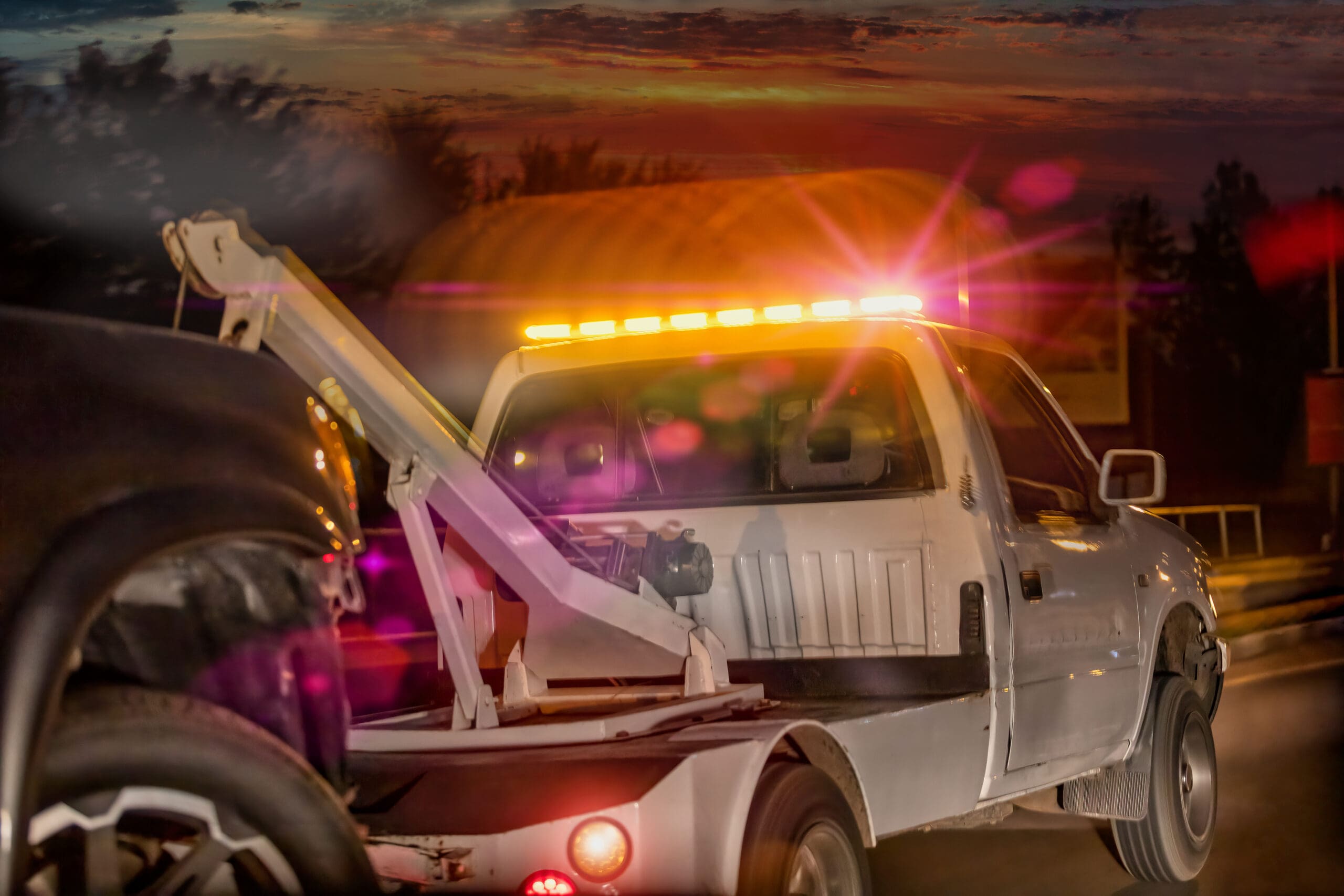 Tow Truck Lighting: Illuminating the Road to Safety and Efficiency